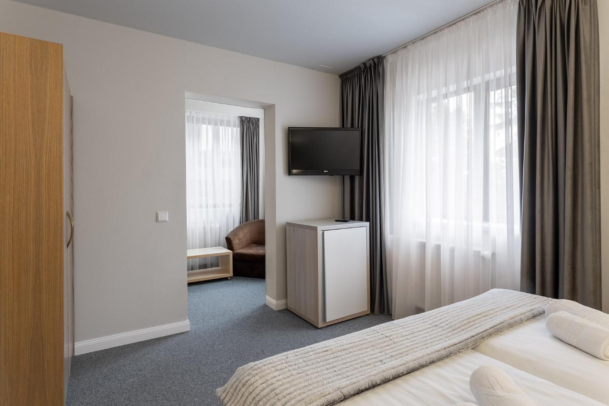 Eden Grand Resort 프레데알 외부 사진